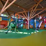 Apart Otel Center Parcs Les Landes De Gascogne 4*