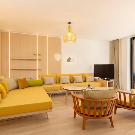 Apart Otel Center Parcs Les Landes De Gascogne 3*