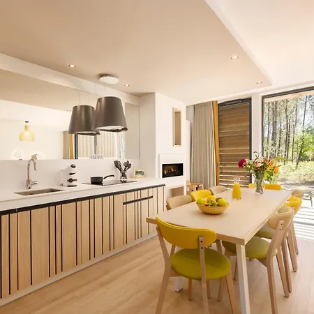 Center Parcs Les Landes De Gascogne Apart Otel