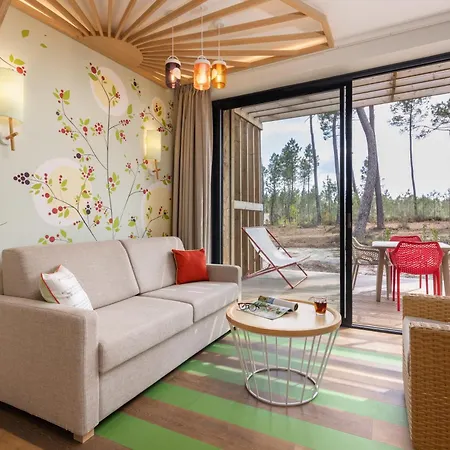Apart Otel Center Parcs Les Landes De Gascogne Beauziac