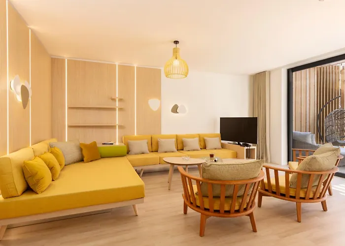 Apartahotel Center Parcs Les Landes De Gascogne 3*